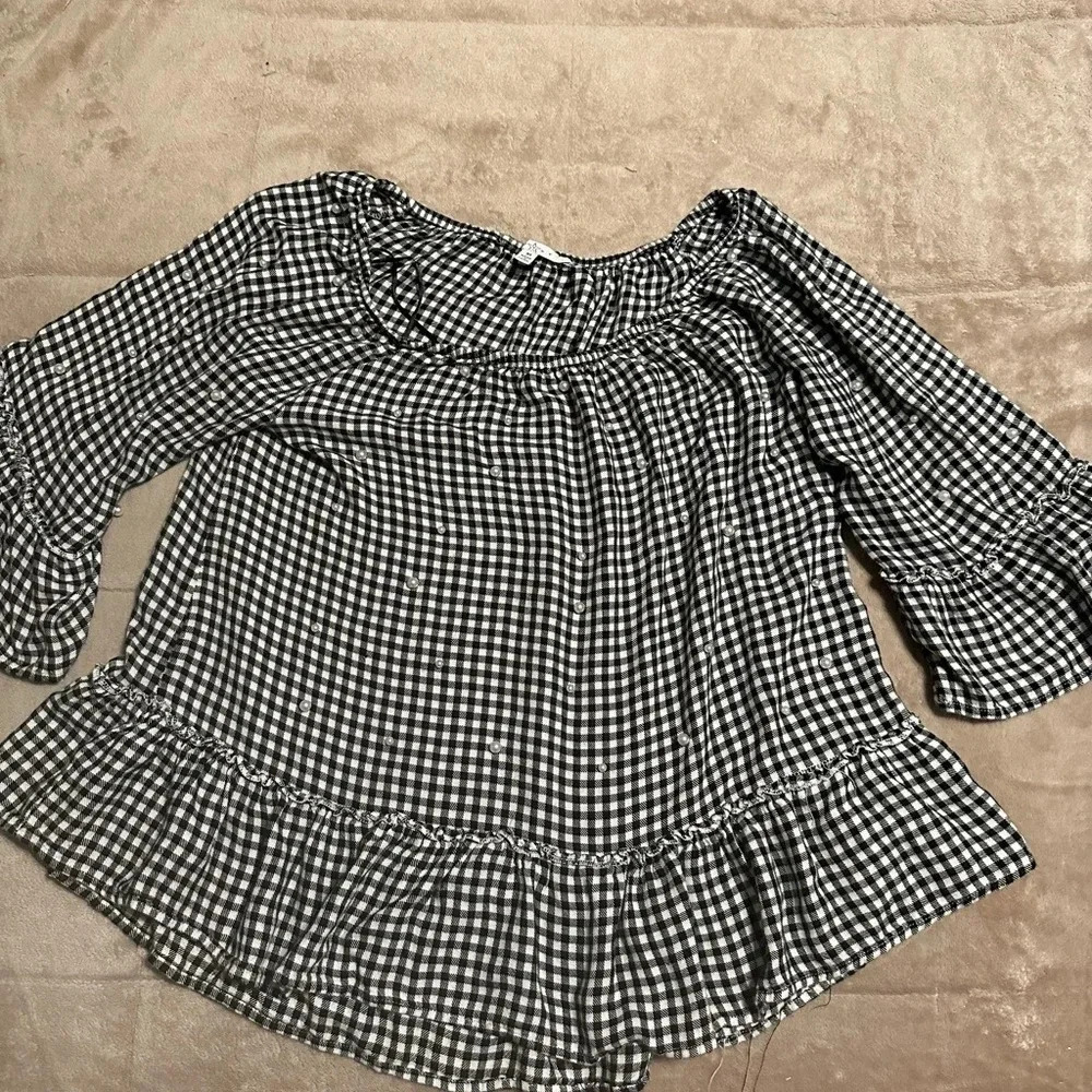 Fever Top Women Medium Black White Gingham Pearls
